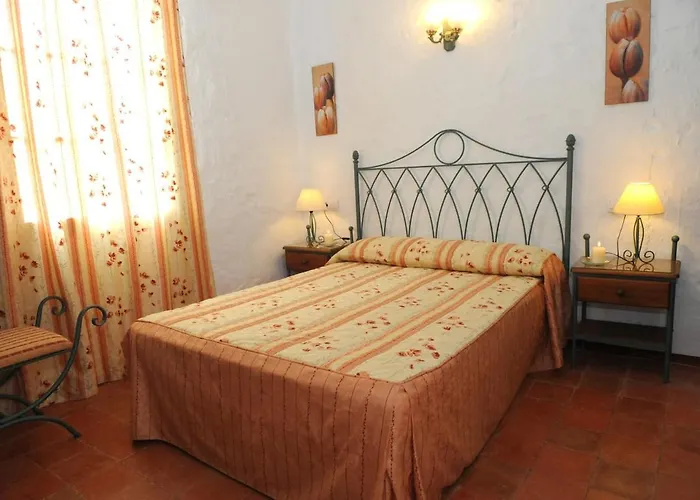 Alpara Menorca קאלה גלדנה